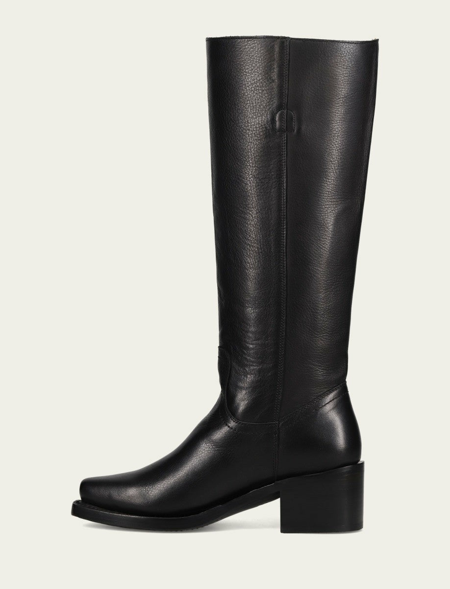 Women's Black Mustang 15L Tall Boot