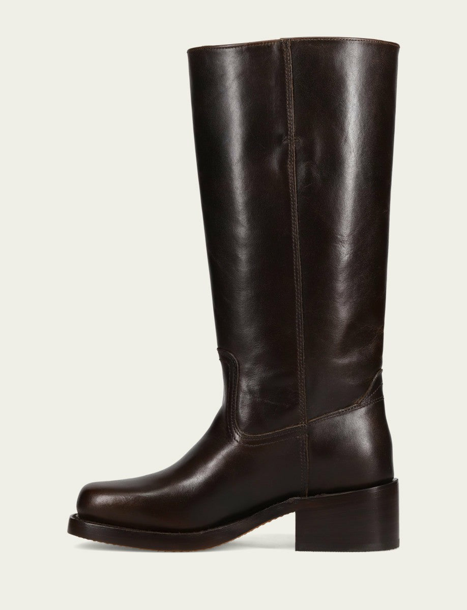 Campus 14L Wide Calf
