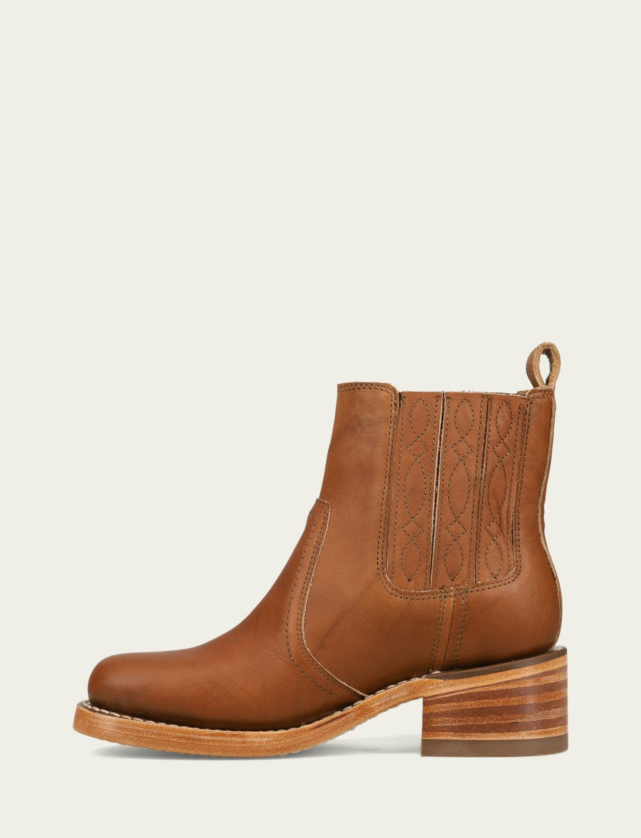 Women's Saddle Campus Chelsea Booties