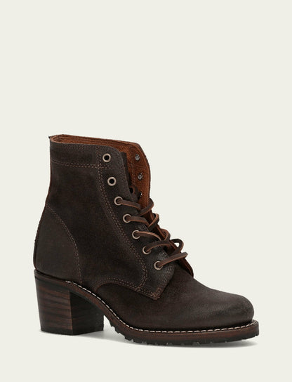 Women's Dark Brown Sabrina 6G Lace Up Booties