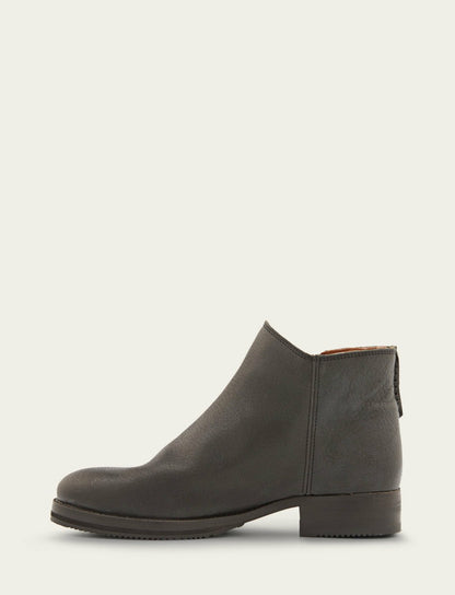 Women's Black Madison Moto Shooties