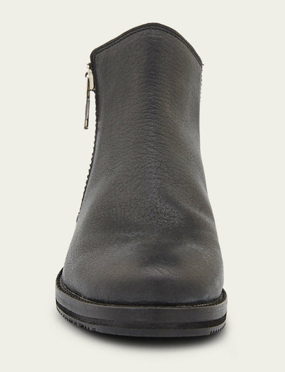 Women's Black Madison Moto Shooties
