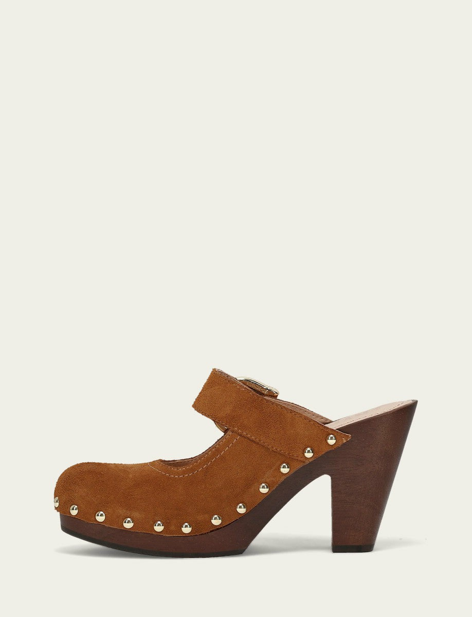 Women's Caramel Cindy Buckle Clog