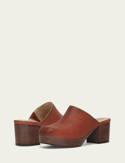 Women's Rust Campus Clog