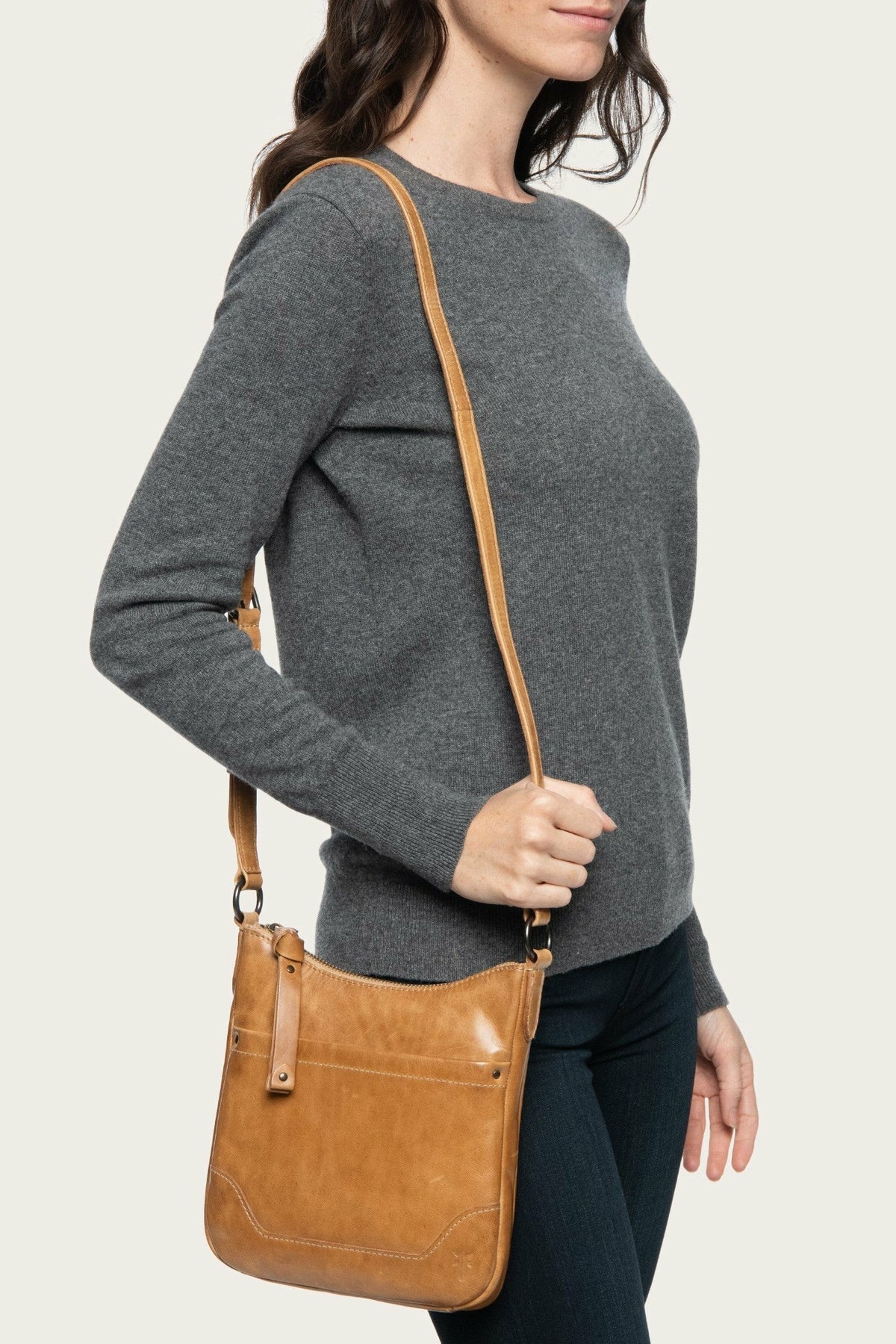 Melissa Beige Swing Pack