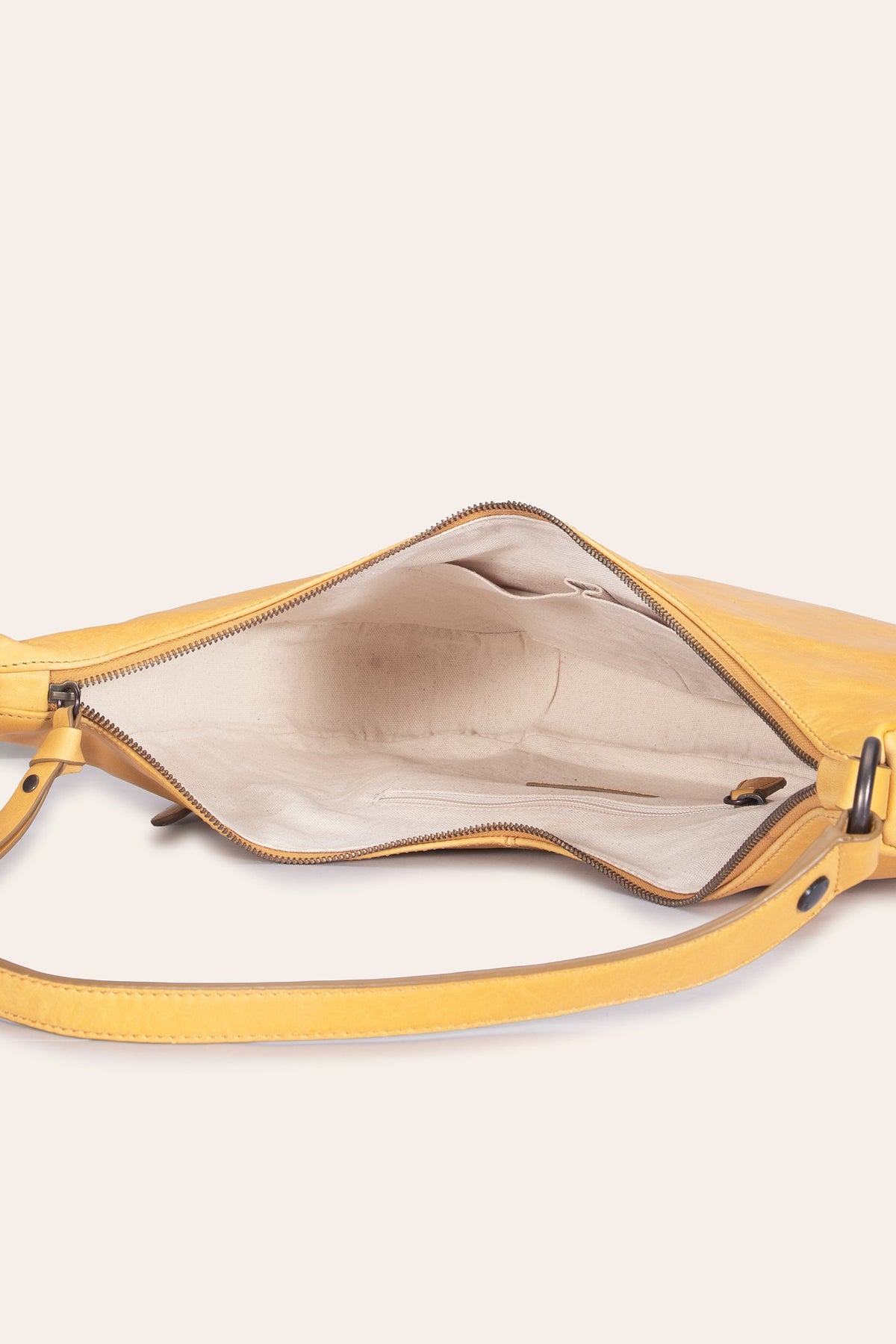 Women's Melissa Crescent Hobo Handbag