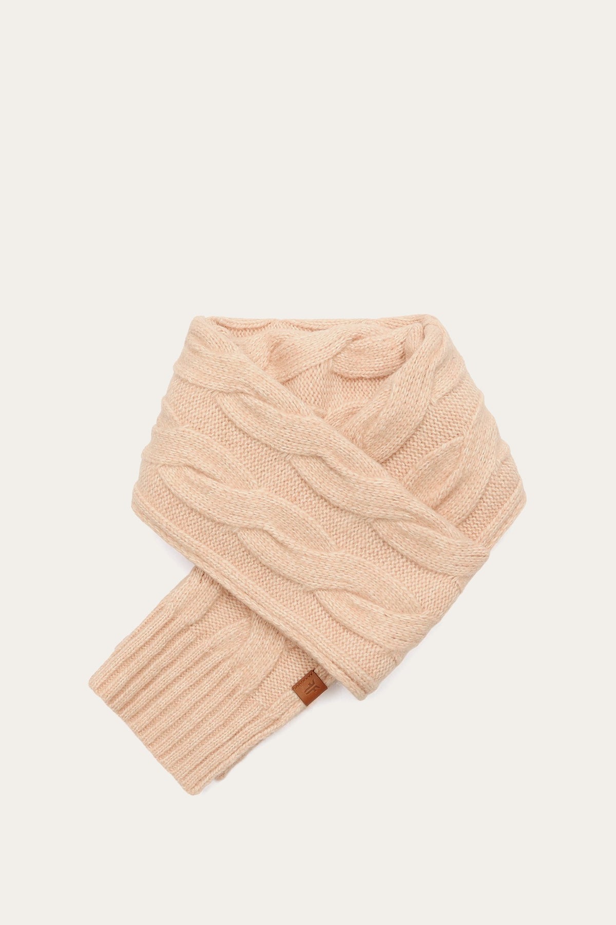 Rose Cloud Wide Cable Scarf