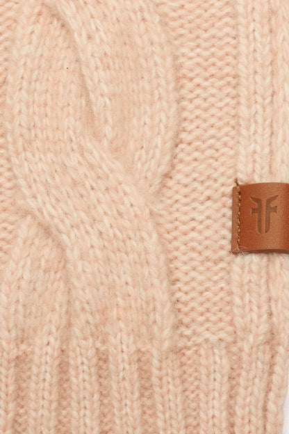 Rose Cloud Wide Cable Scarf