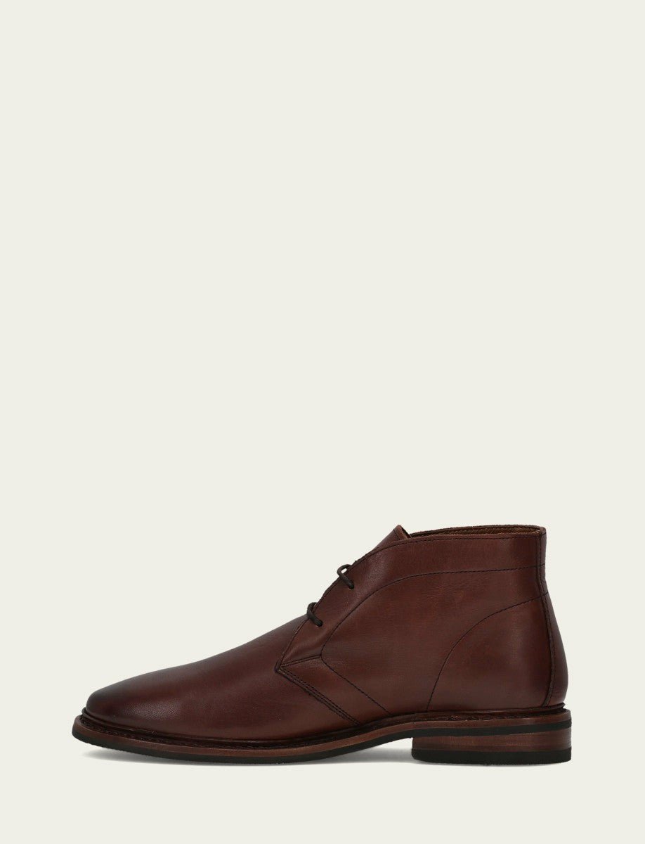 Men's Brown Oiled Leather Paul Chukka Boots