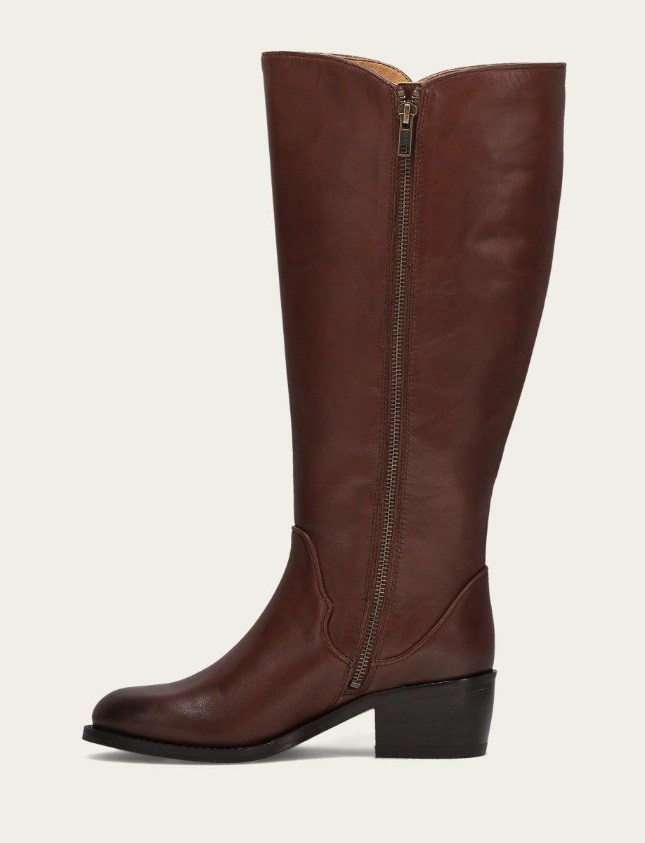 Women's Saddle Carson 2 Piping Tall Wide Calf Boot