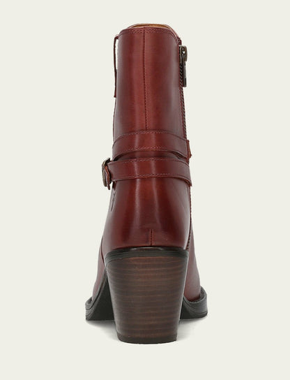 Women's Cranberry Rylee Belted Inside Zip Boot