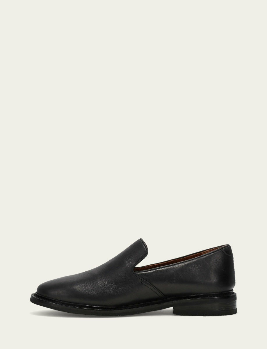Men's Black Paul Venetian Loafer